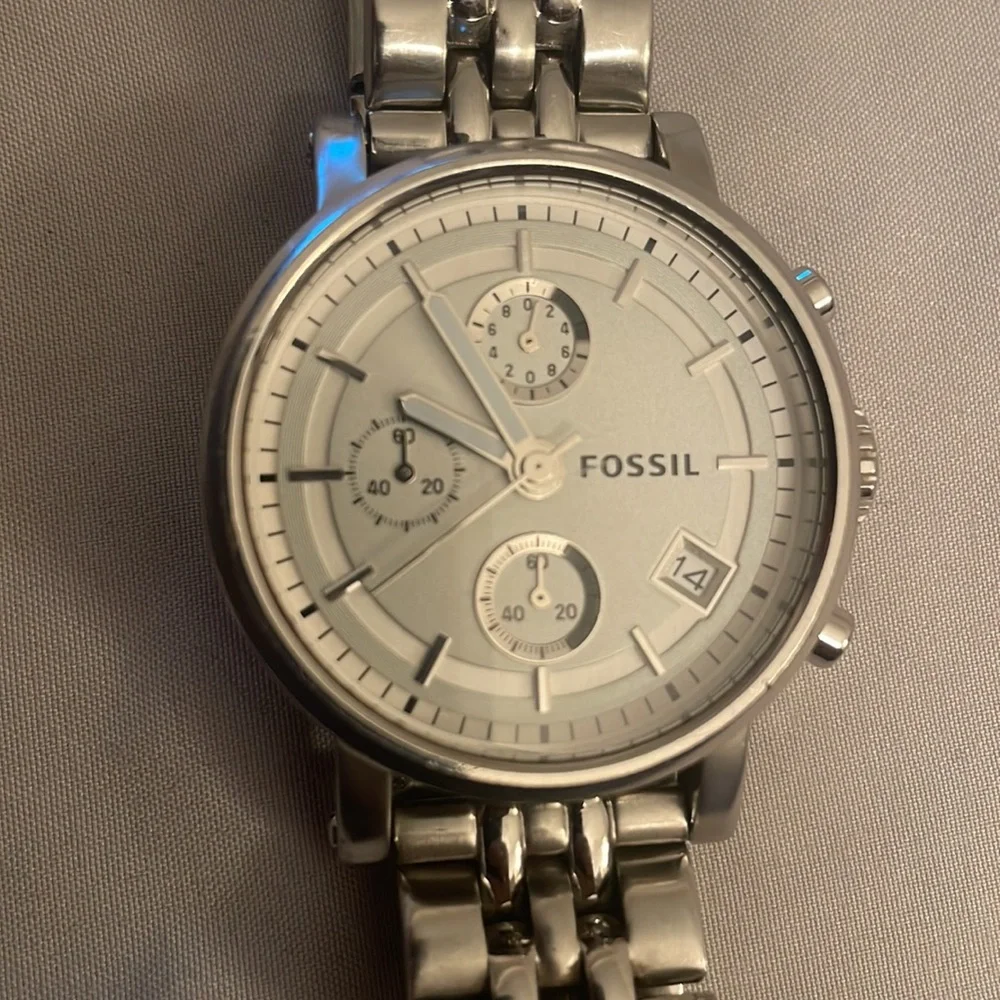Fossil Watch - Picture 5 of 5